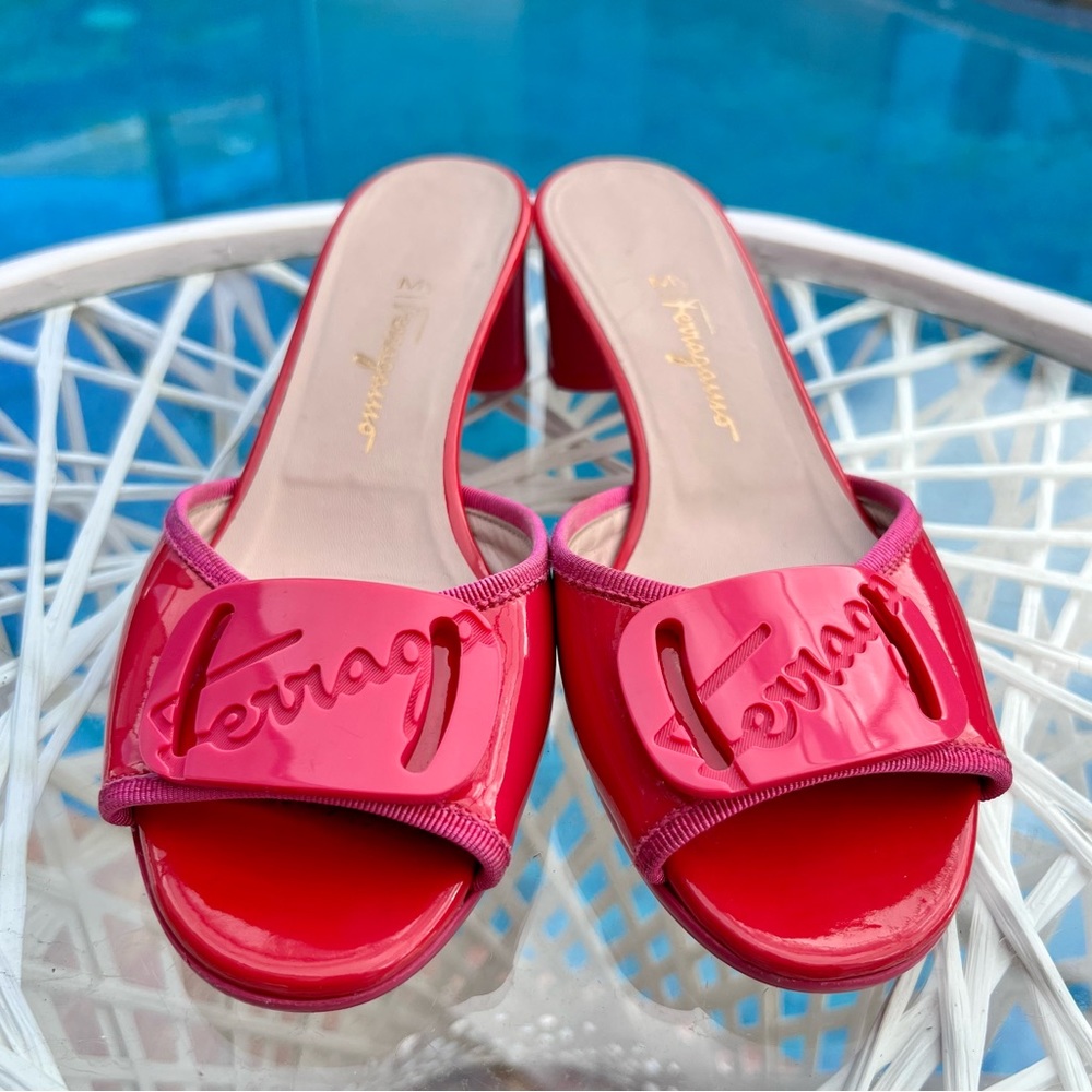 Salvatore Ferragamo My Love Mule slip ons Sandals pink and red